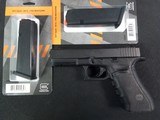 GLOCK G17 GEN 4 9MM LUGER (9x19 PARA) - 2 of 3