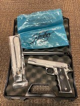 KIMBER CLASSIC TARGET .45 ACP - 2 of 3