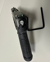 SMITH & WESSON M & P 9 Shield 9MM LUGER (9x19 PARA) - 3 of 3