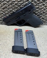 SMITH & WESSON M&P SHIELD .45 ACP - 1 of 3