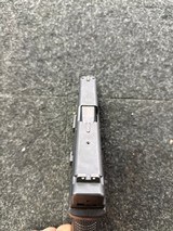 SPRINGFIELD ARMORY XD-40 .40 S&W - 3 of 3