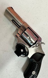 RUGER SP101 .357 MAG - 1 of 3