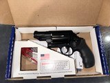 SMITH & WESSON GOVERNOR .45 LC/.410 GA - 2 of 3