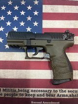 WALTHER P22Q .22 LR - 1 of 3