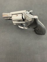 SMITH & WESSON 60 .38 SPL - 3 of 3