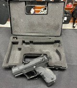 WALTHER P22 .22 LR - 3 of 3