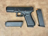 GLOCK 17 GEN 5 9MM LUGER (9X19 PARA)