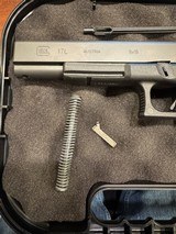 GLOCK G17L 9MM LUGER (9X19 PARA) - 2 of 3