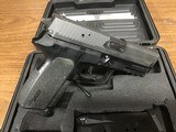 SIG SAUER SP2022 NITRON .40 S&W - 2 of 3