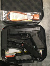 GLOCK glock 17 gen 5 9MM LUGER (9x19 PARA) - 1 of 3