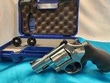 SMITH & WESSON 686 PLUS .357 MAG - 1 of 3