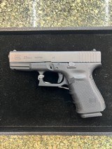 GLOCK G23 GEN 4 .40 CALIBER - 1 of 3