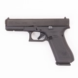 GLOCK G17 GEN 5 9MM LUGER (9x19 PARA) - 1 of 3