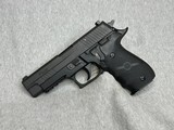 SIG SAUER P226 ELITE 9MM LUGER (9x19 PARA) - 1 of 3