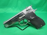 SMITH & WESSON 639 9MM LUGER (9x19 PARA) - 1 of 3