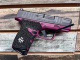 SPRINGFIELD ARMORY HELLCAT
9MM LUGER (9x19 PARA) - 2 of 3