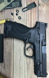 SMITH & WESSON M&P9 9MM LUGER (9X19 PARA) - 2 of 3