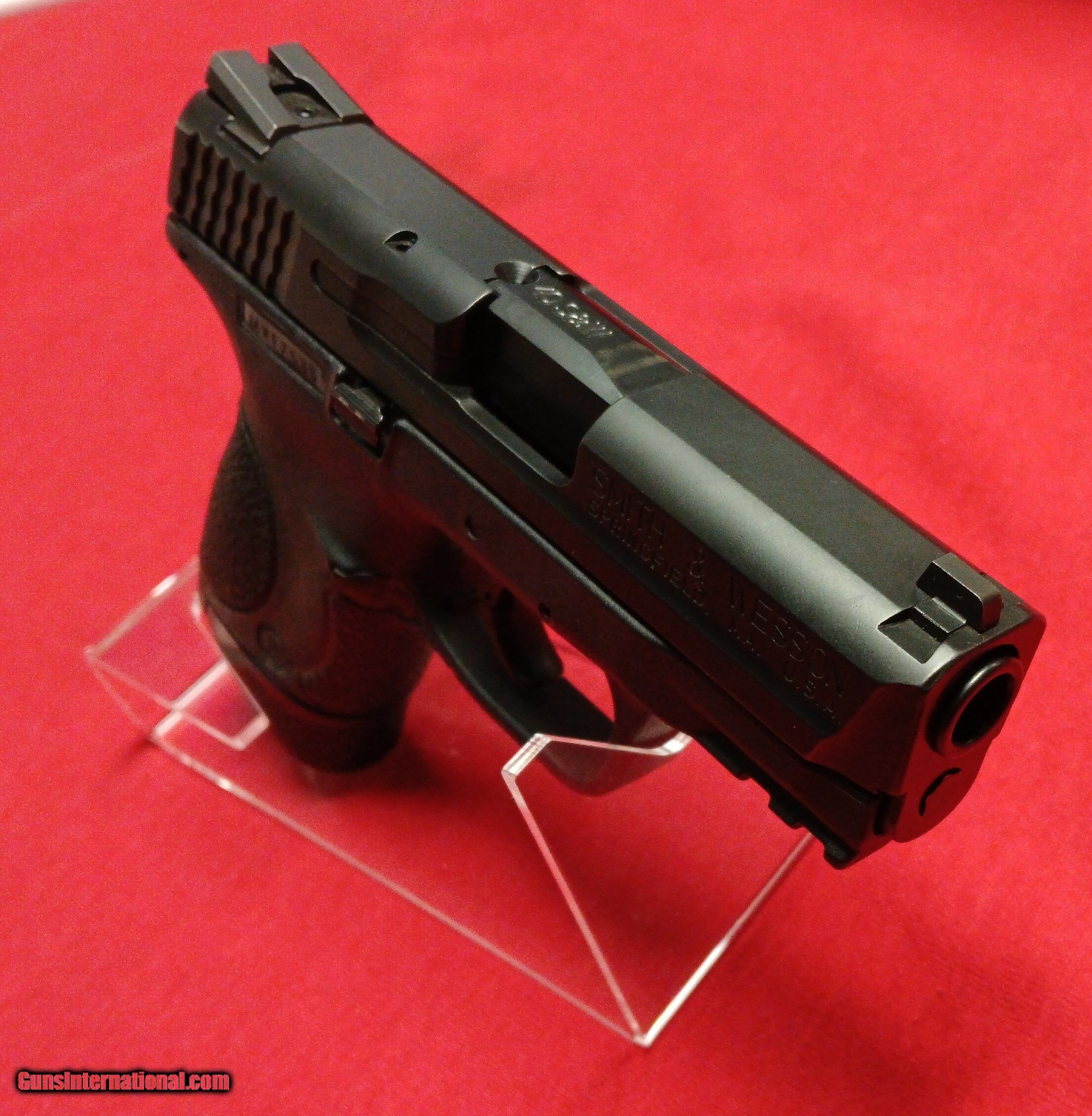 SMITH & WESSON M&P 40C .40 S&W