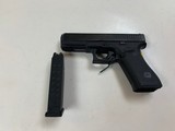 GLOCK G22 GEN 5 MOS .40 S&W - 1 of 3