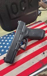 GLOCK 17 GEN 5 9MM LUGER (9X19 PARA) - 1 of 3