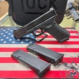 GLOCK G17 GEN5 MOS *FACTORY REFURBISHED* 9MM LUGER (9X19 PARA) - 1 of 3