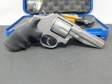 SMITH & WESSON 686-6 Pro Series .357 MAG - 2 of 3
