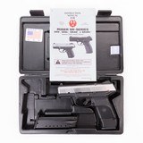 RUGER SR40C .40 S&W - 3 of 3