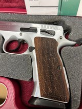 EAA Witness Stock 10MM - 3 of 3