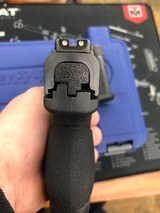 SMITH & WESSON M&P40 .40 S&W - 3 of 3