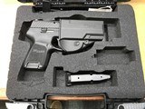 SIG SAUER p320 sc 9MM LUGER (9x19 PARA) - 2 of 3