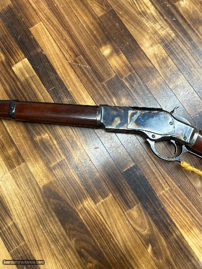 UBERTI RUNNIN COMMANCHERO .44-40 WIN - Image 3 of 3