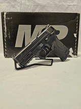 SMITH & WESSON M&P9 SHIELD EZ M2.0 9MM LUGER (9X19 PARA) - 1 of 3
