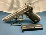 BERETTA 96 FS .40 S&W - 3 of 3