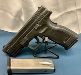 SPRINGFIELD ARMORY xd9 9MM LUGER (9x19 PARA) - 1 of 3