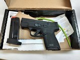 SMITH & WESSON M&P 9 Shield plus 9MM LUGER (9X19 PARA) - 1 of 2