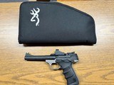 BROWNING Buckmark Practical w/red dot .22 LR - 2 of 3