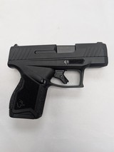 Taurus GX4 9MM LUGER (9X19 PARA) - 1 of 3