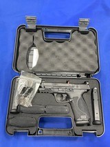 SMITH & WESSON M&P9 9MM LUGER (9x19 PARA) - 1 of 3