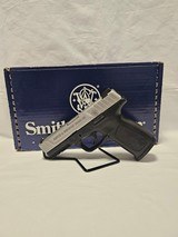 SMITH & WESSON SD40 VE .40 S&W - 1 of 3