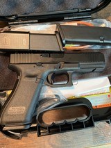 GLOCK 17 GEN 5 9MM LUGER (9x19 PARA) - 3 of 3