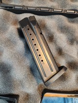 SMITH & WESSON M&P 9 9MM LUGER (9x19 PARA) - 2 of 3