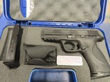 SMITH & WESSON M&P40 .40 S&W - 1 of 3