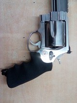 SMITH & WESSON performance center .460 S&W MAGNUM - 2 of 3