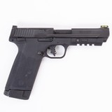 SMITH & WESSON M&P22 MAGNUM .22 WMR - 2 of 3