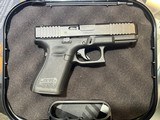 GLOCK 23 Gen 5 .40 CALIBER - 2 of 3