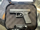 GLOCK 23 Gen 5 .40 CALIBER - 3 of 3