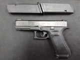 GLOCK G17 GEN5 9MM LUGER (9x19 PARA) - 2 of 3