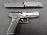 GLOCK G17 GEN5 9MM LUGER (9x19 PARA) - 3 of 3