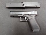 GLOCK G17 GEN5 9MM LUGER (9x19 PARA) - 2 of 3