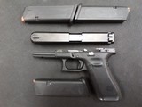 GLOCK G17 GEN5 9MM LUGER (9x19 PARA) - 1 of 3